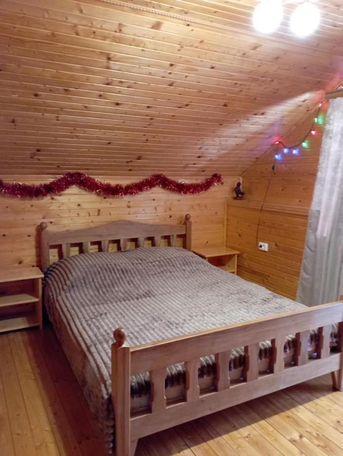 Holiday Home Melodiya Karpat ยาเรมชา ภายนอก รูปภาพ