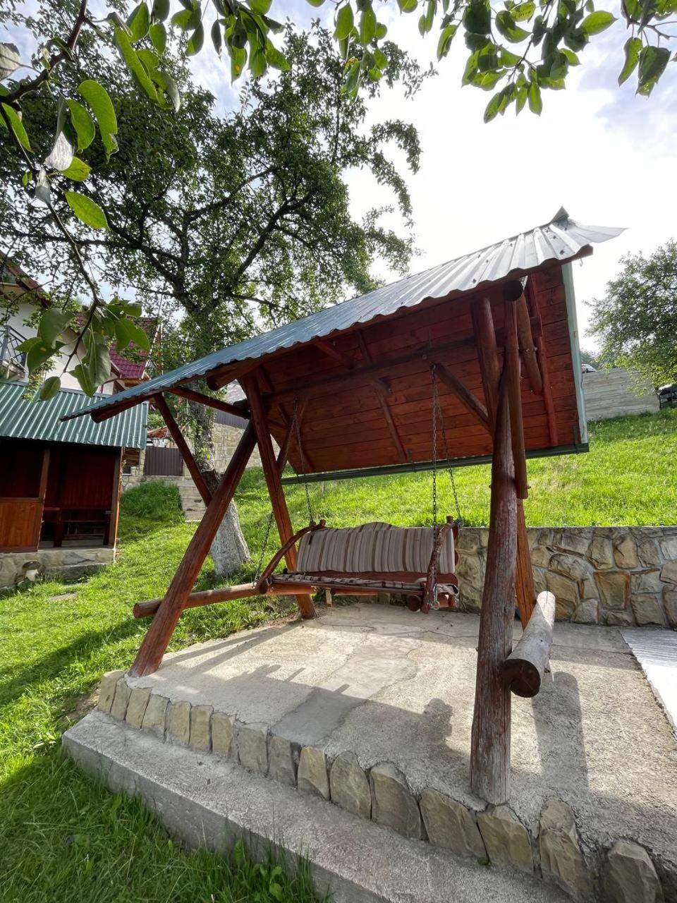 Holiday Home Melodiya Karpat ยาเรมชา ภายนอก รูปภาพ