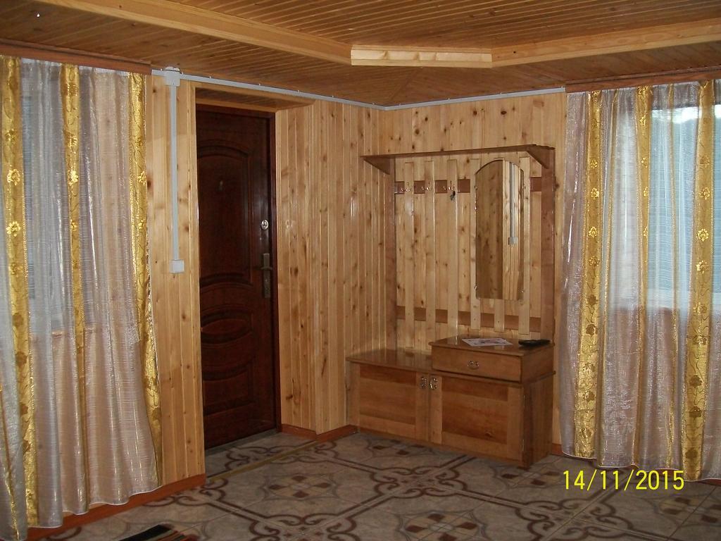 Holiday Home Melodiya Karpat ยาเรมชา ภายนอก รูปภาพ